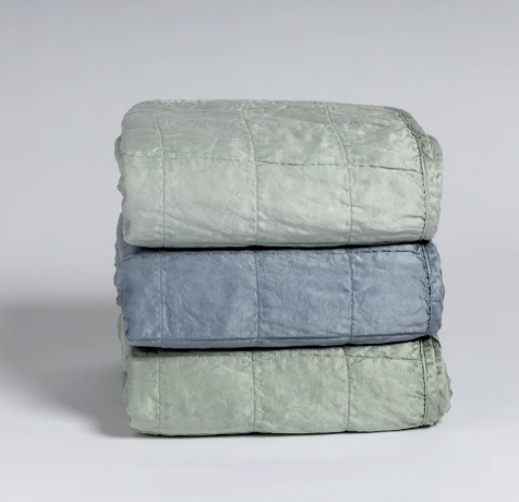 New arrival: Sel King Quilt